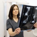 Benefits of Seeing a Private Spine Surgeon